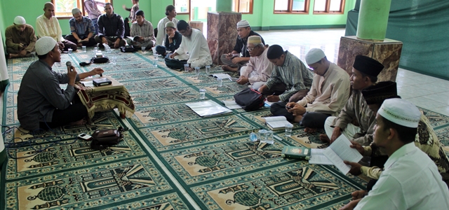 HSI, Kajian Ilmiyah Pengokoh Benteng Aqidah