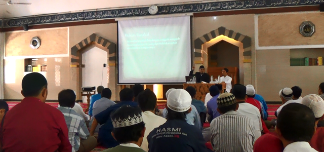 Solusi Takwa & Tawakal Cerahkan Ribuan Peserta Tabligh Akbar HASMI Jabodetabek & Bandung