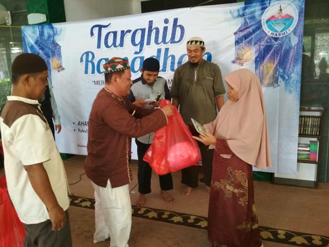 HASMI Cileungsi-Citeureup Memberikan Santunan Anak Yatim